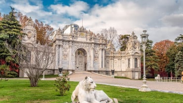 Dolmabahçe Sarayı Hızlı Giriş Biletleri ve Sesli Rehber